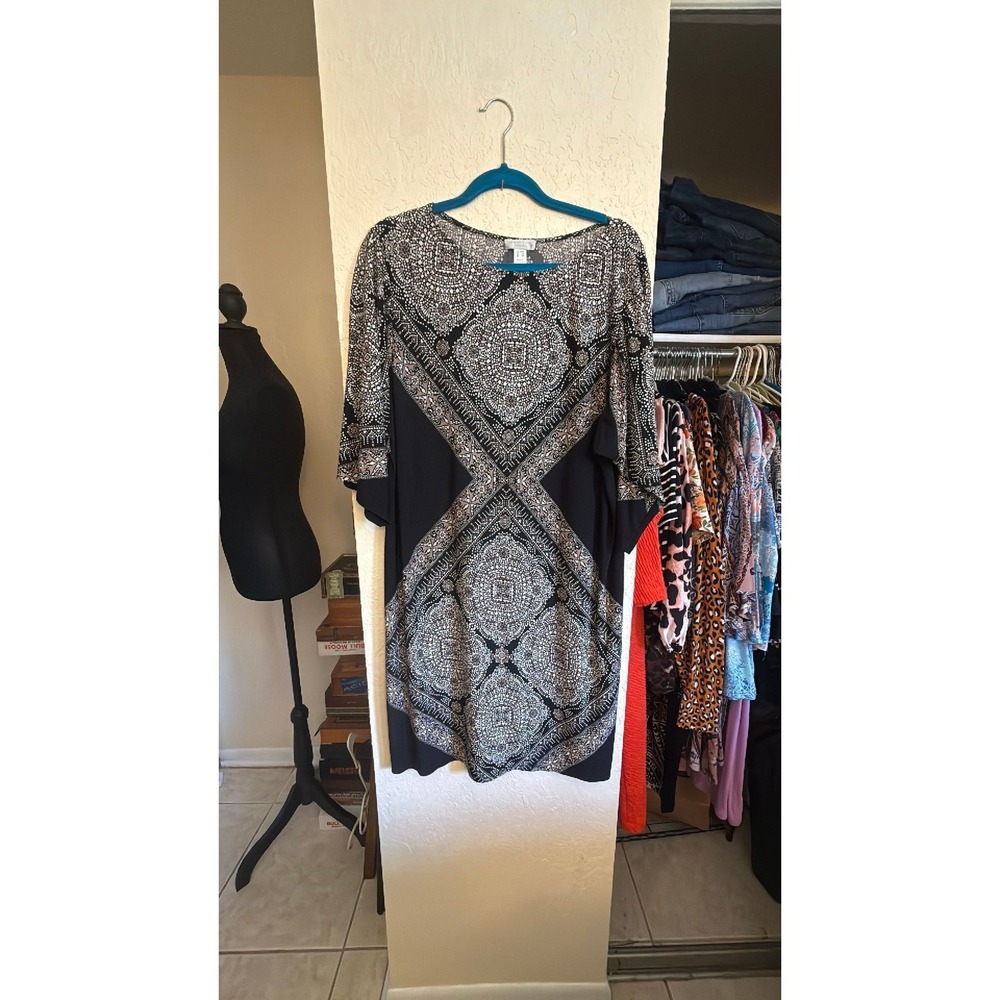 Boutique. London Times ‎ black tan white geometric dress polyester and spandex
